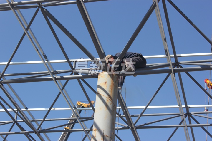 加油站钢结构网架制作安装工程